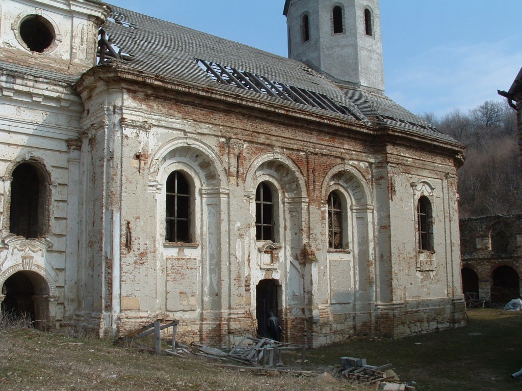 Фотографија из галерије Манастира Кувеждин, 2004 (1)